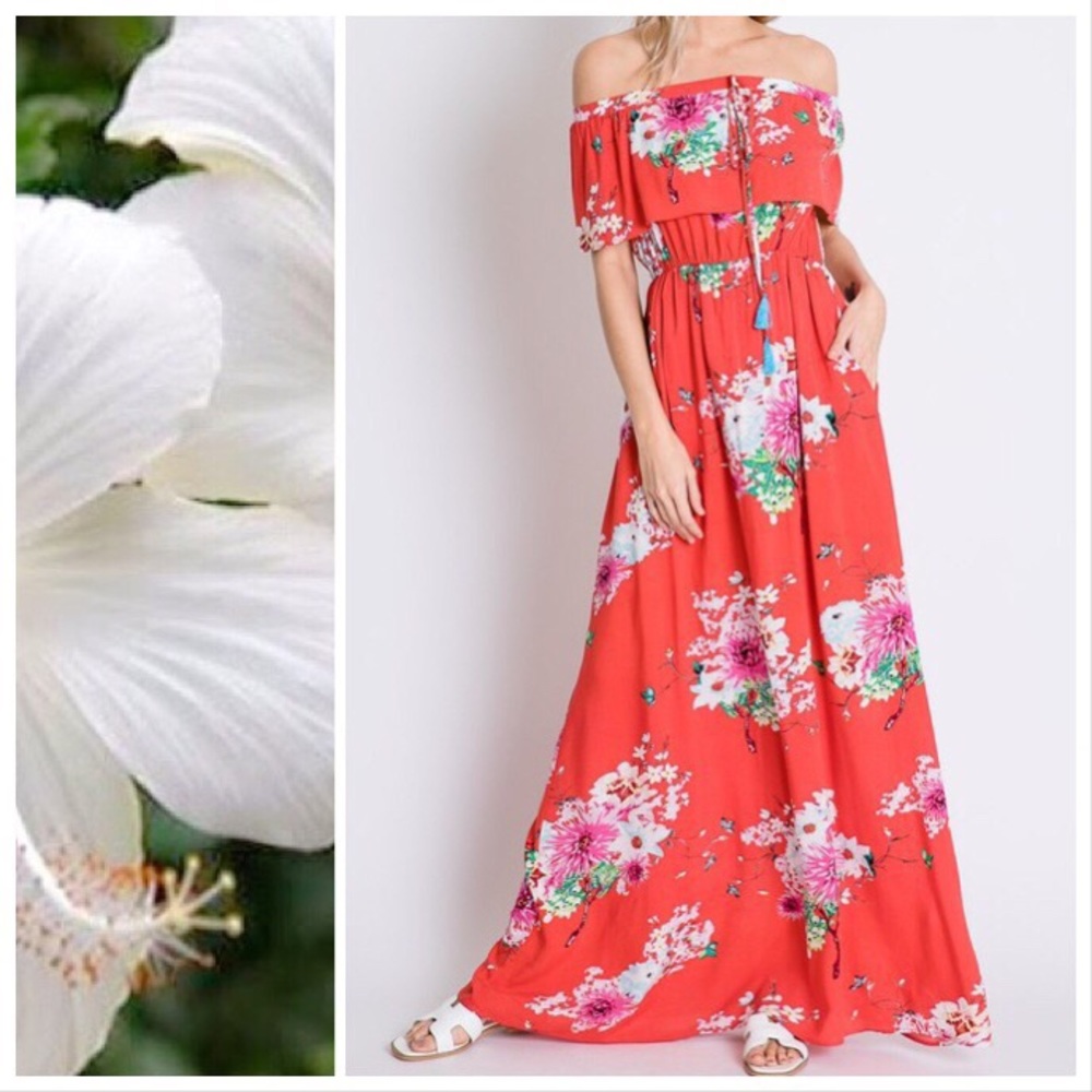 The Abigail Sweet Floral Maxi Dress - Picture 3 of 6